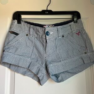 American Eagle vintage y2k pinstripe shorts